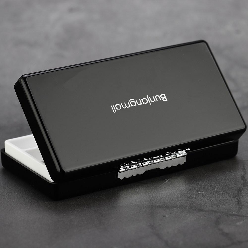 Kosmetiketui Lippenstift Creme Foundation Concealer leere Palette