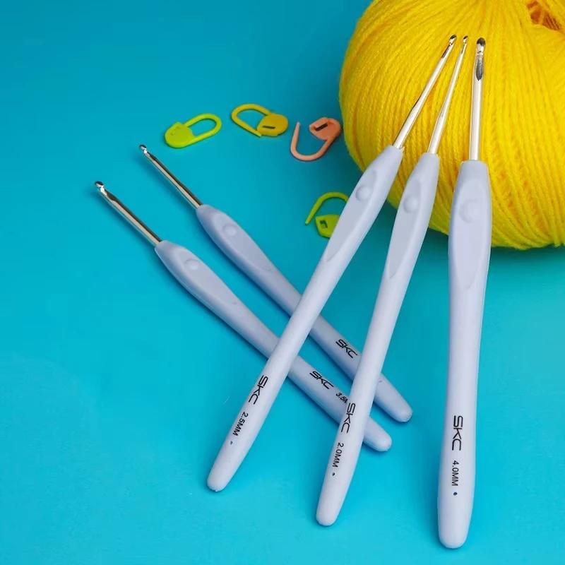 1pc 1.5-6mm Blue Crochet Hook Soft Plastic Handle Aluminum Knitting Needle for Women Adults Kids Children Beginners