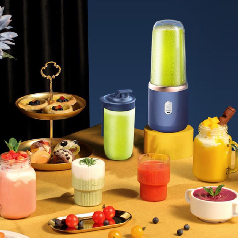 Usb Rechargeable Juicing Bottle With Blade Heads For Travel And Fitness Enthusiasts