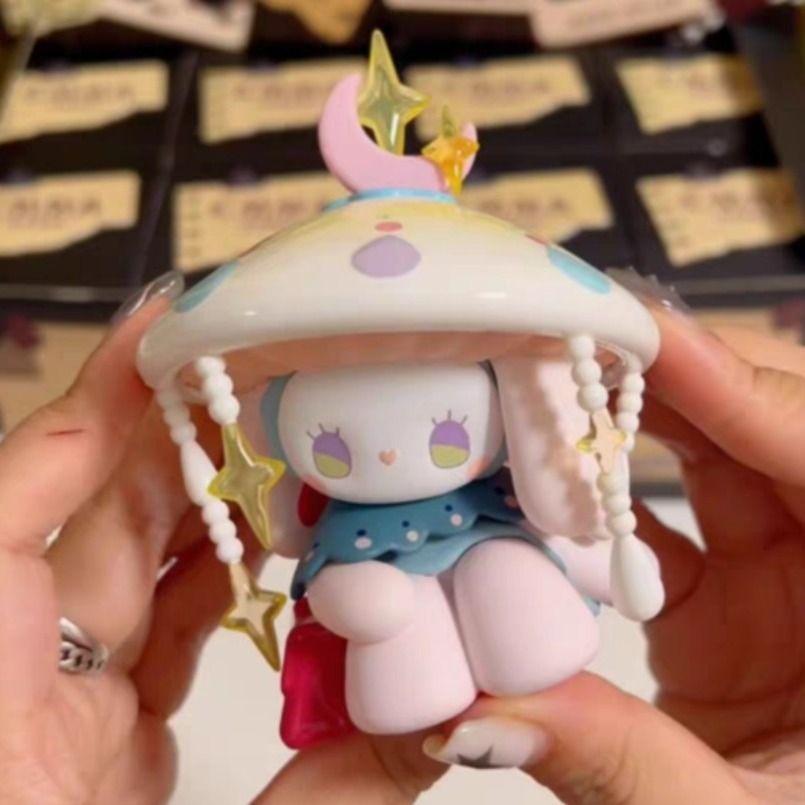 EMMA Secret Forest Frostveil Villa Serie Niedliche Actionfiguren Spielzeug Kawaii Anime Figuren Puppen Spielzeug Geschenk