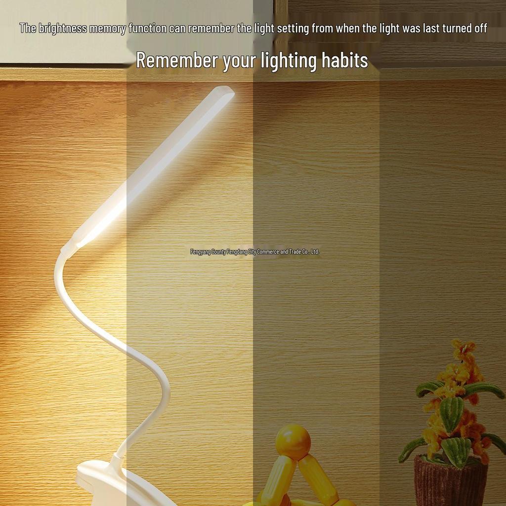 Clip-On Eye Protection Desk Lamp for Dorms and Student Bedrooms - Ideal for Reading and Anti-Myopia