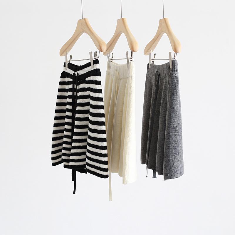 

Korean Chic Spring High-Waisted Chunky Knit Wide-Leg Shorts One Size