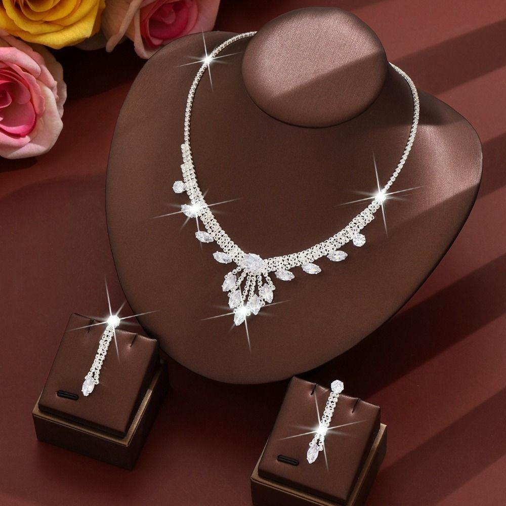 Light Luxury Stud Earrings Collarbone Chain Set Fashion Bridal Wedding Jewelry  Bride