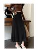 Title: "Elegant Autumn Tassel Knit Skirt - Chic & Artistic Everyday Wear"