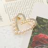 1PC Fake Pearl Couple Elegant and Precise Brooch Heart Brooch Heart-Connected  Jewelry