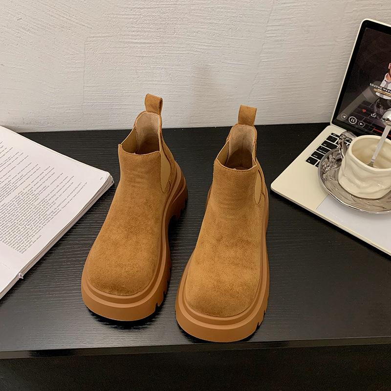 

Женские ботинки челси Мартин 2025 новая весна и осень толстая подошва увеличивающие рост сапожки-трубы маленькие супер огонь большие желтые ботинки 35 верблюд