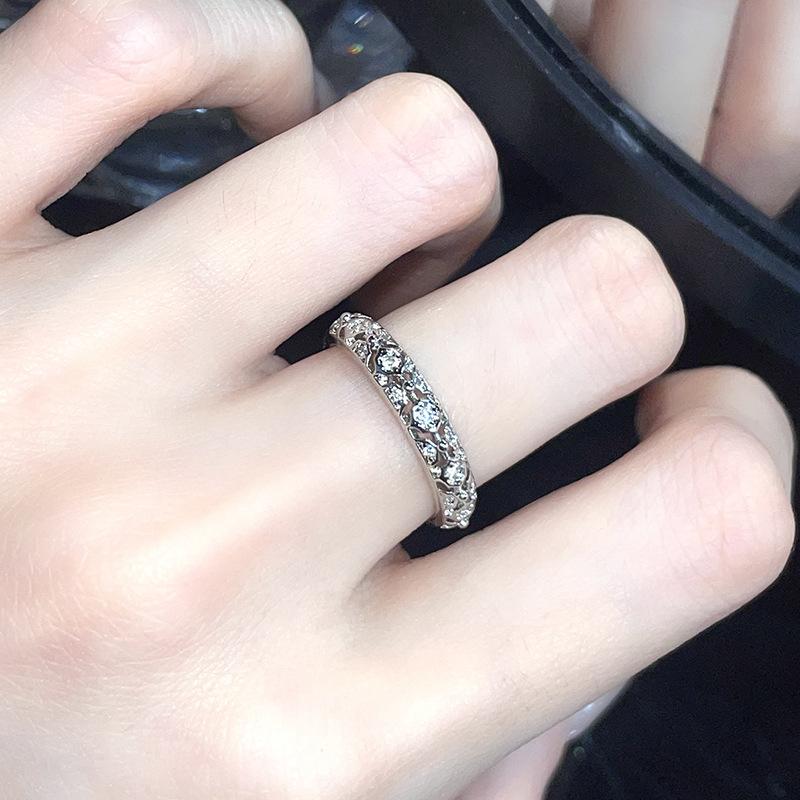 Fashion Temperament Index Finger Ring Personality Zircon Niche Design High Sense Retro Couple Ring