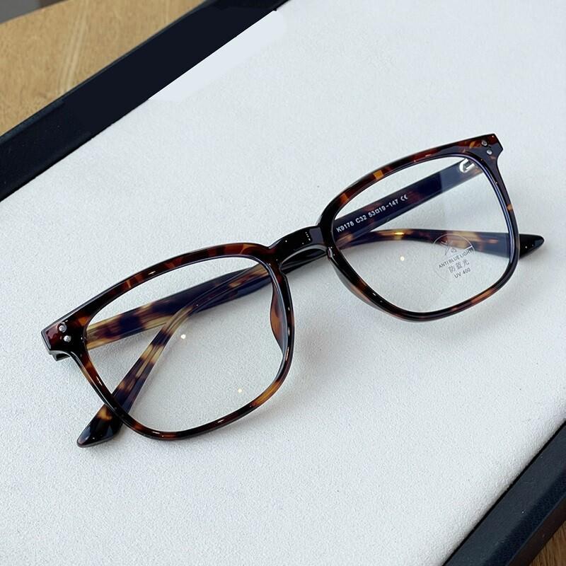 High Quality Vintage Square Reading Glasses Women Men Luxury Brand Small Round Black Glasses Eyeglasses Prescription +2 +5