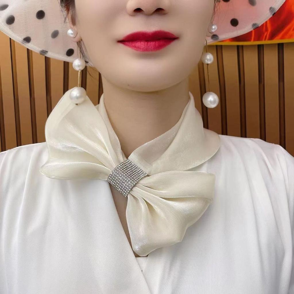 New versatile scarf, stylish and thin silk scarf