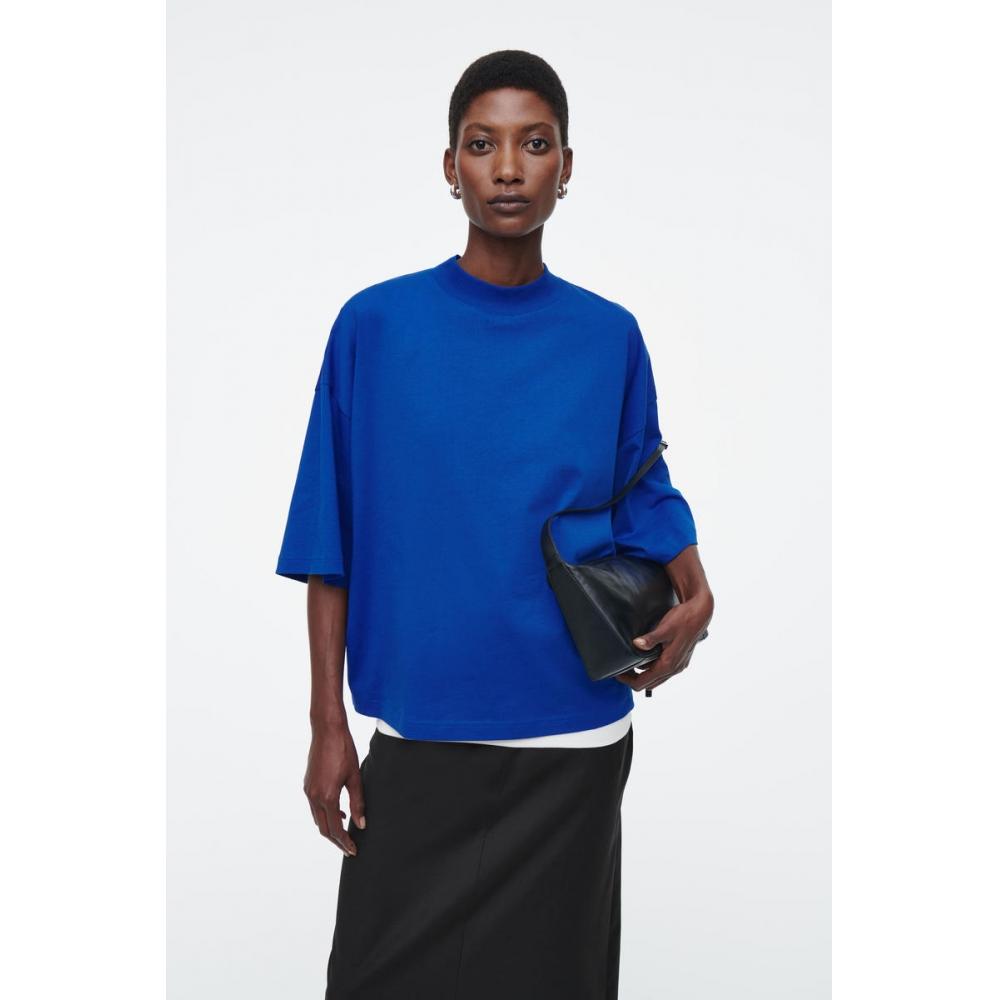 

COS Футболка Japan Boxy Mock Neck cobalt blue/XS