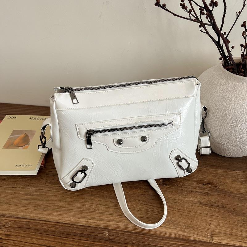 Commuter Underarm Bag - Fashionably Simple and Unconventional Design - Single Shoulder Crossbody Bag