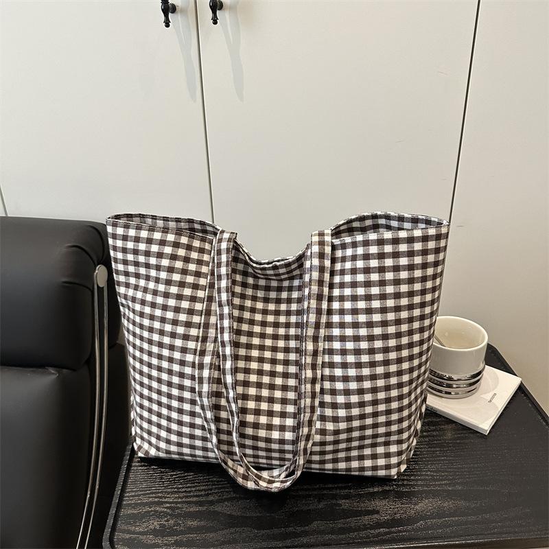 Canvas Bag Women's Large Capacity 2025 New Summer Versatile Lazy Wind Shoulder Bag Leisure Student Class Tote Bag