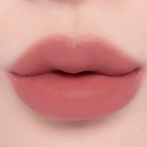 

Clio Карандаш Butter Bomb 3,9 г 005 Gallery Brown