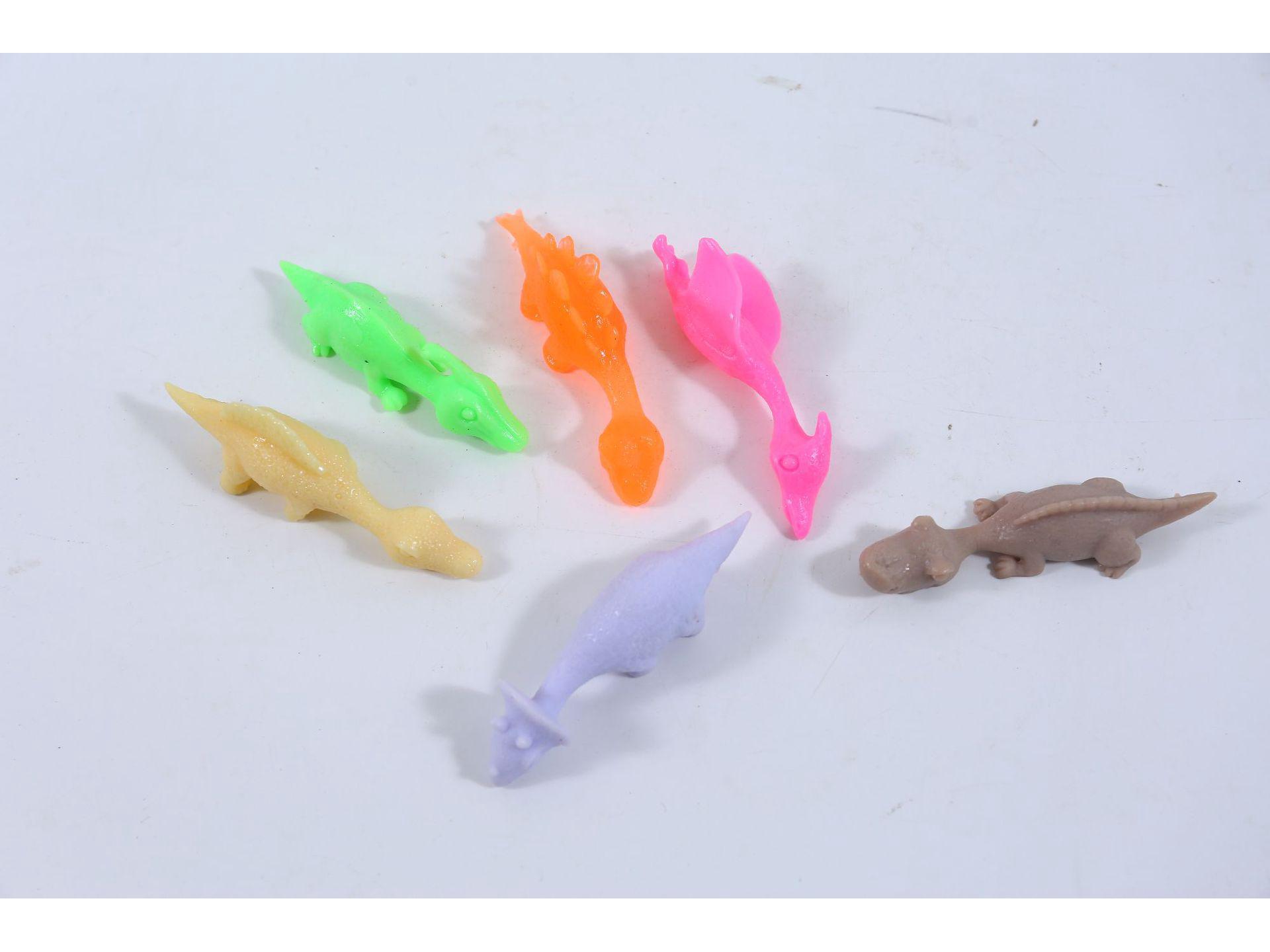 Catapult Little Dinosaur Finger Toy: Soft Rubber Simulation for Kids