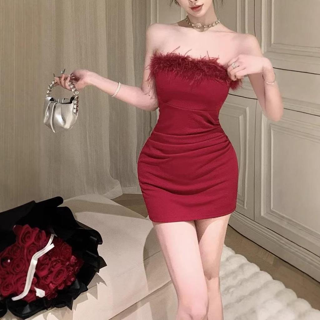 Elegant One-Shoulder Black Bandeau Winter Dress - Women's Birthday Party Style, High-End Hip-Hugging Skirt