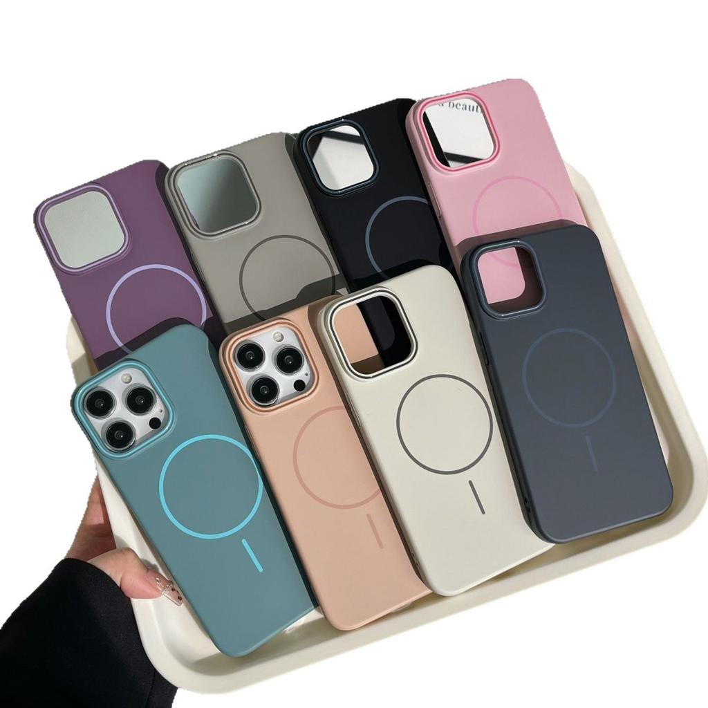 Magnetic Suction Soft PC Case Anti-fall Solid Color Mobile Phone Case Minimalist Style Frosted Simple High-end Magnetic Suction Mobile Phone Case