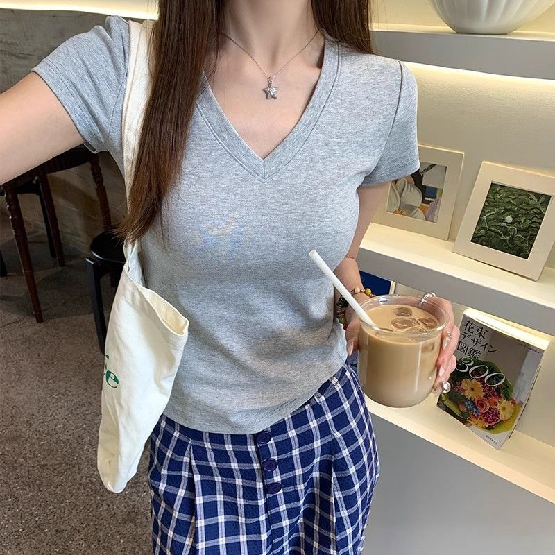 

Дизайн с V-образным вырезом Приталенная футболка с коротким рукавом для женщин Летом Новая Приталенная и Универсальная Однотонная Простая Майка XL