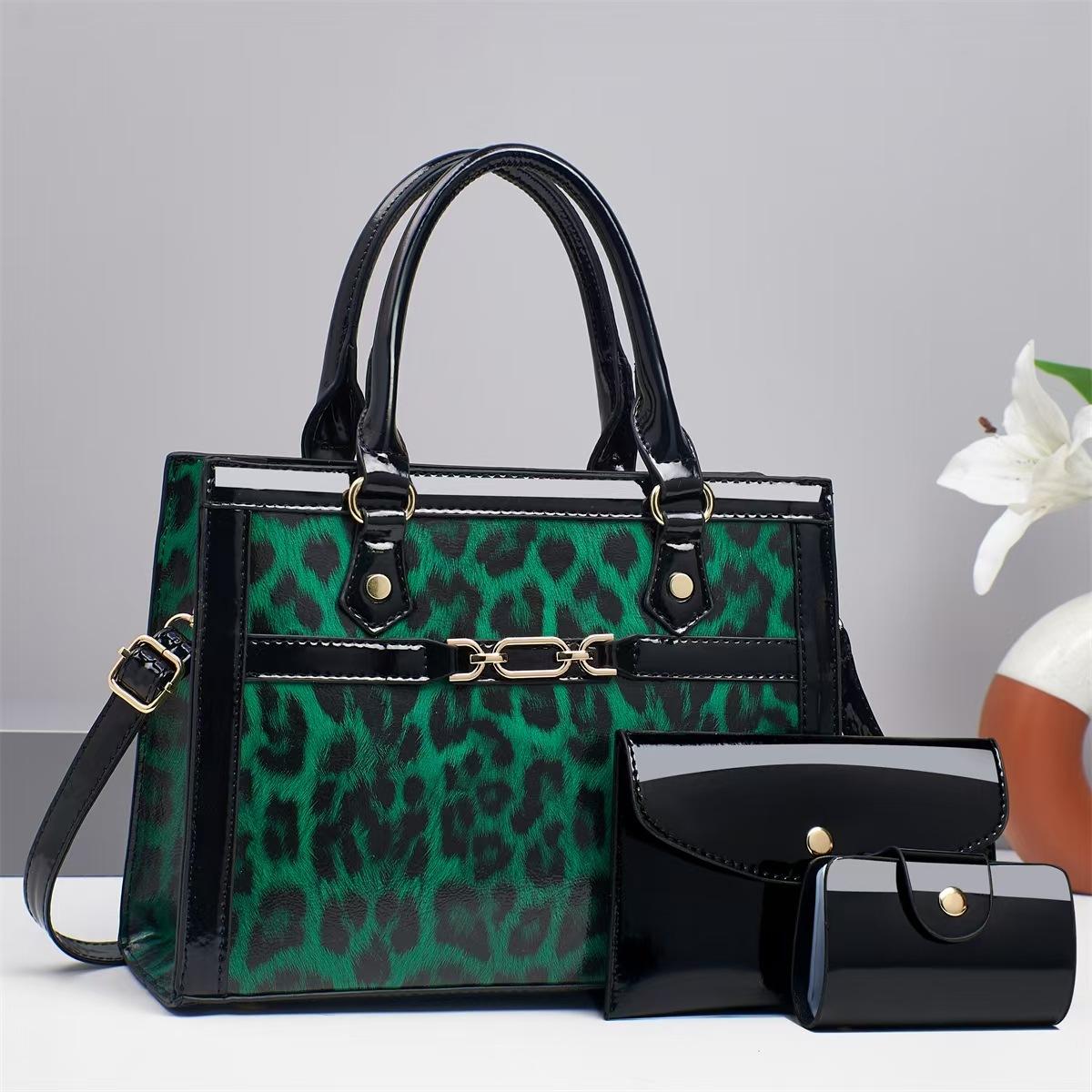 Latest Leopard Print Mother Purse Threepiece Set Retro Simple Commuting Oneshoulder Armpit Bag Casual and Modern Tote Bag .