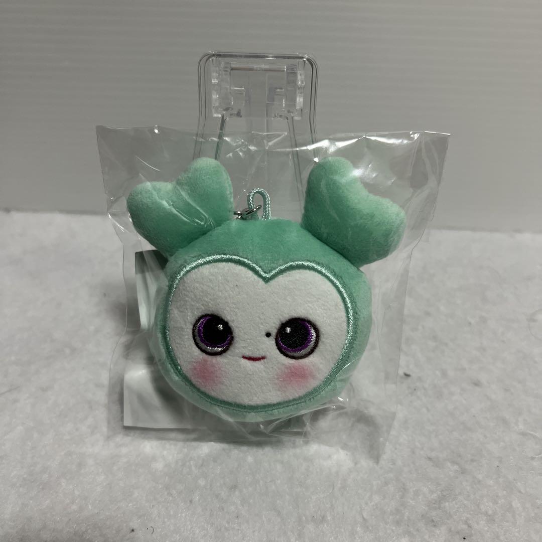 

[USED] TWICE THIS IS FOR Korean goods Face key ring Miburi