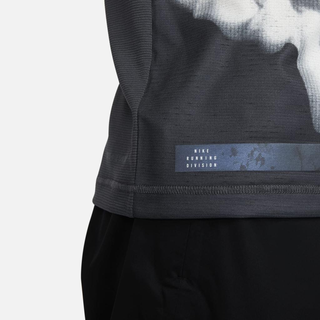 Nike Dri-Fit Adv Run Division Ink Print Crew Neck Short Sleeve T-Shirt Men Coal-Black DV9296-010