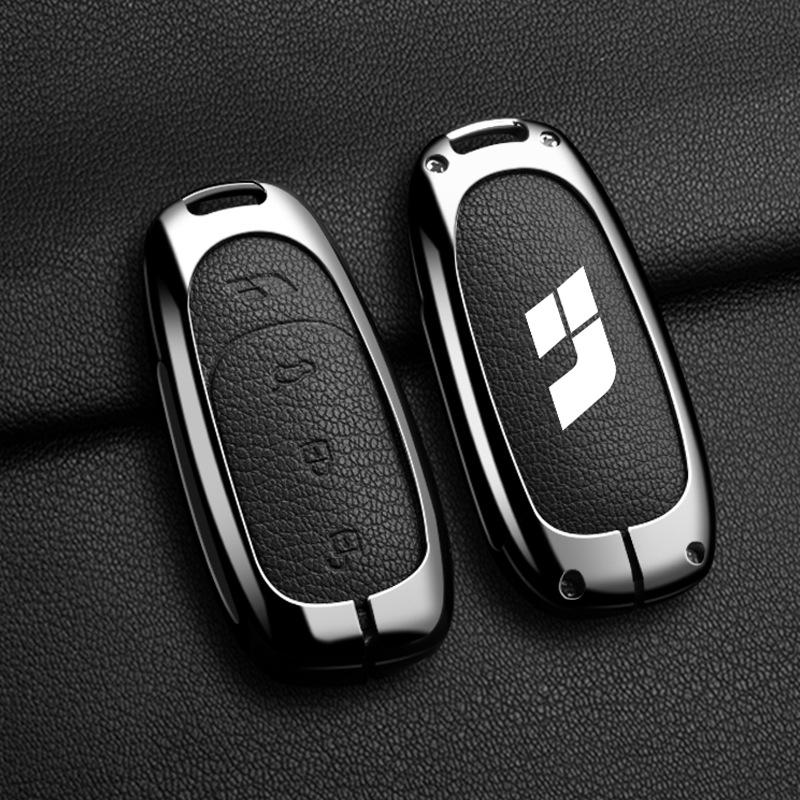 High-End L7 Key Case: Metal Buckle Shell Holder for L8 and Ideal One L6 Cars