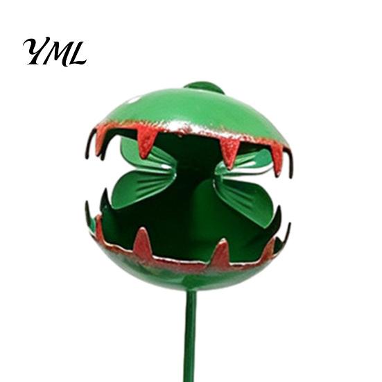 Artistic Soil Insert for Garden Pots Venus Flytrap Stake, Metal Carnivorous Plant Yard Art Ornament, Funny Fantasy Landscape Decor Outdoor Lawn Patio
