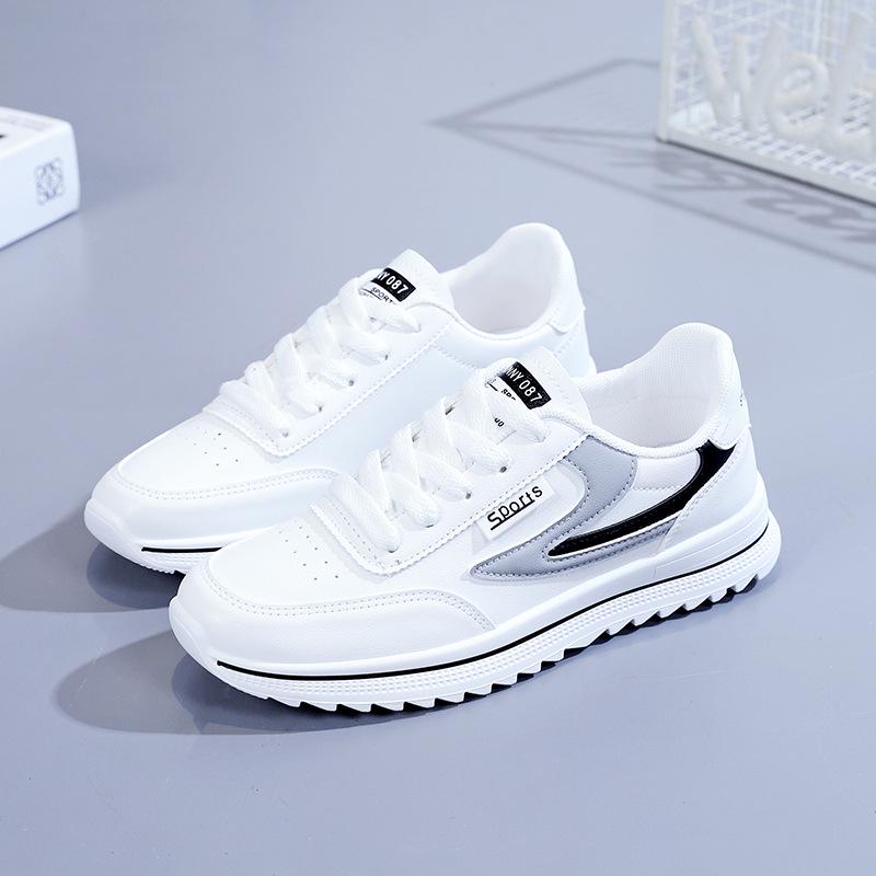 Versatile Women's Forrest Gump Shoes 2024: Breathable Korean Style Running Shoes for Spring & Autumn, Ideal for Students (Model B611).