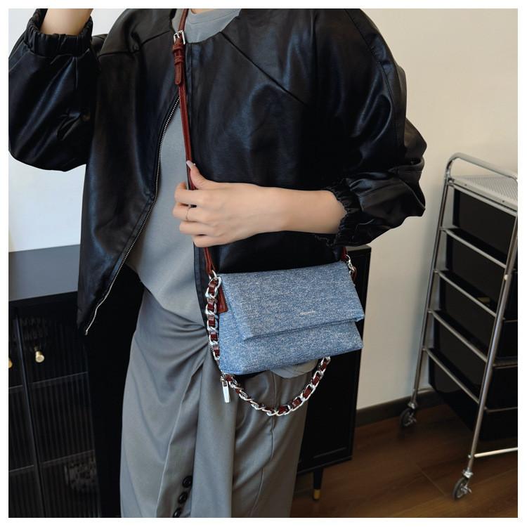 IELGY Fashionable Denim Underarm Bag High-End Chain Shoulder Messenger Bag All-Match Small Square Bag