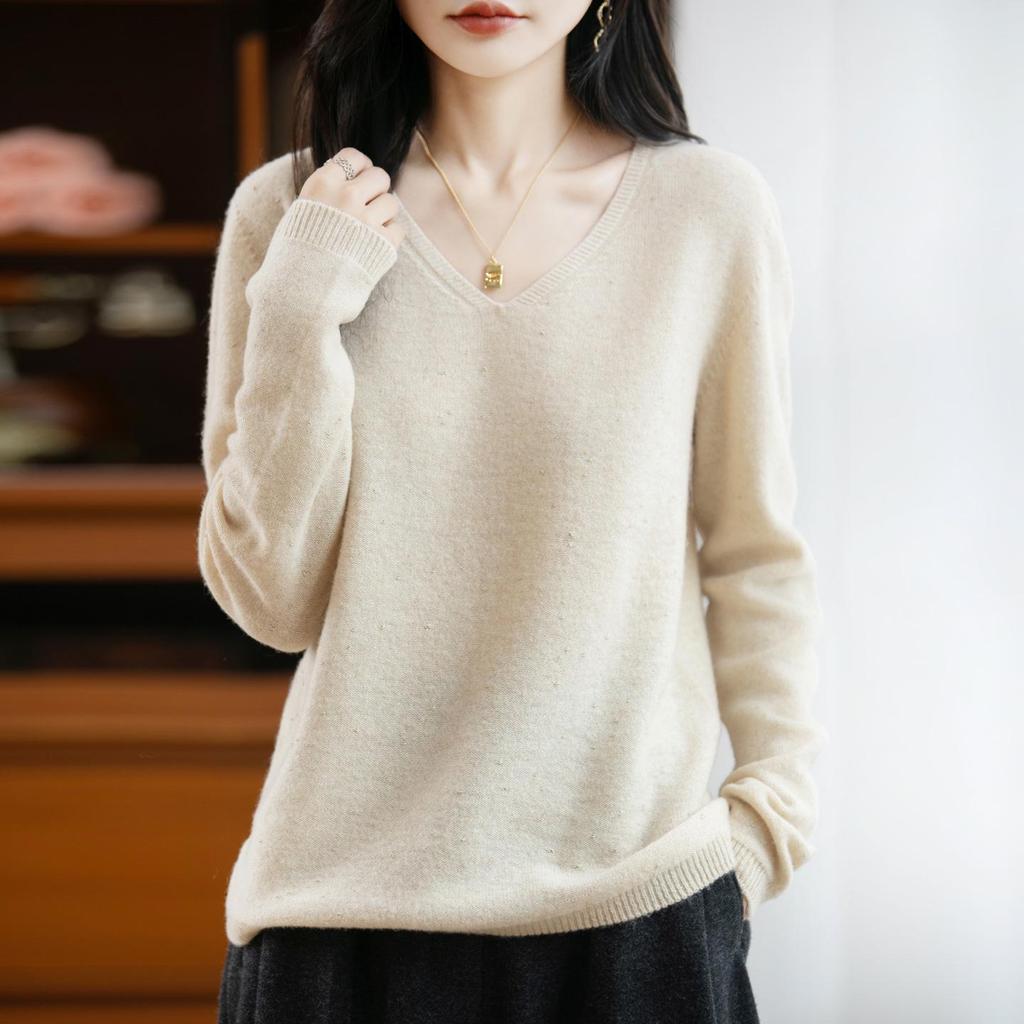 Starlight V-neck Sweater: Premium Australian Wool with Sequin Diamond Cut Design