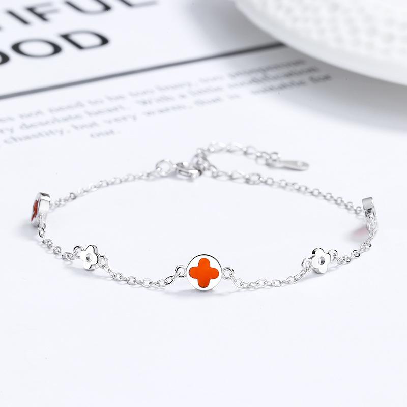 

Copper, 1 fashionable O-chain bracelet, four-leaf clover bracelet, exquisite ladies fashion bracelet