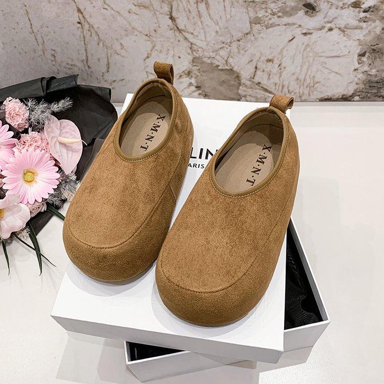 

Soft leather version~ Korean version V mouth shows long legs Boken shoes Doudou shoes flat bottom one pedal grandma shoes loafers women s shoes 40