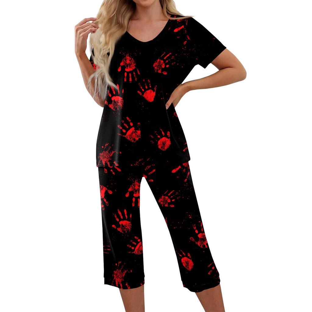 Women's Two Piece Halloween Print Lounge Set Short Sleeve Top with V Neck and Capri Pants Casual Sleepwear Pajama Set for Relaxed Fit