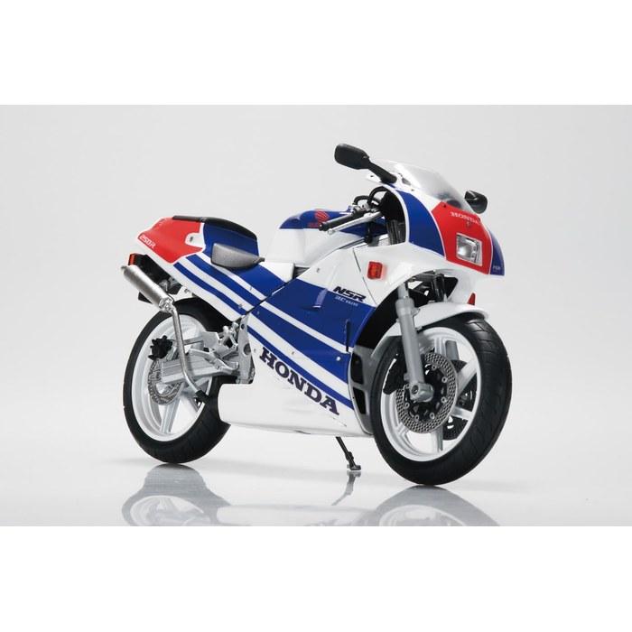 Aoshima 1/12 Honda NSR250R '89 (Ross White x Terra Blue) 165mm Completed Bike Model