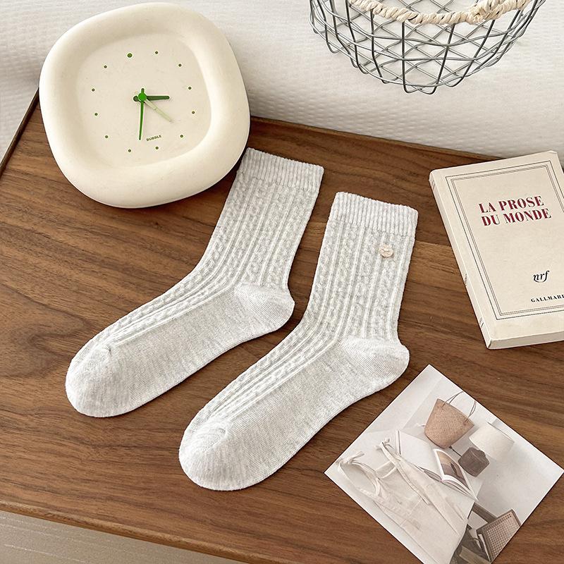 

Women s Shell Button Mid-calf Socks, Autumn Pile Socks 1 pair