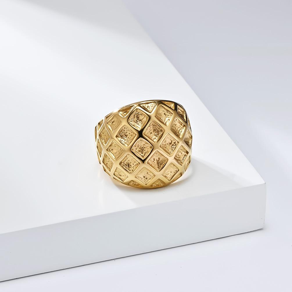 New Arrival Stainless Steel Golden Honeycomb Pattern Ring for Women