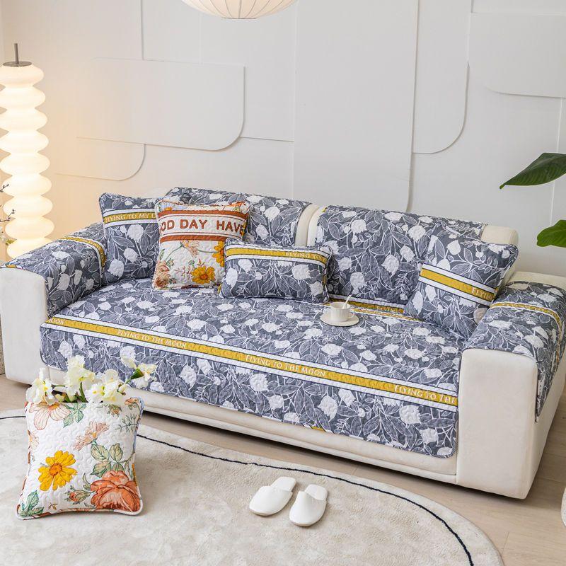 Quilted Sofa Towel Cushion Four Season Universal Slipcover Non-slip Cloth Sofa Covers for Living Room Couch Sofa Towel