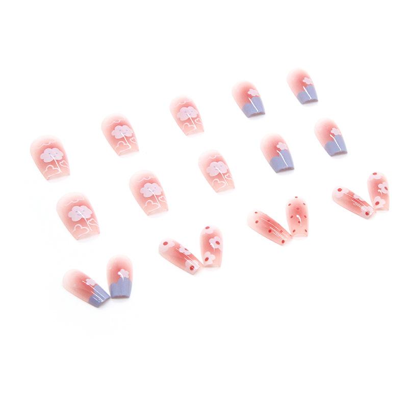 24 stycken Soft Girl Rouge Manikyrtillbehör Söt Molnvit och Mjuk Bärbar Nageltillbehör Medium Platt Huvud Nageltillbehör