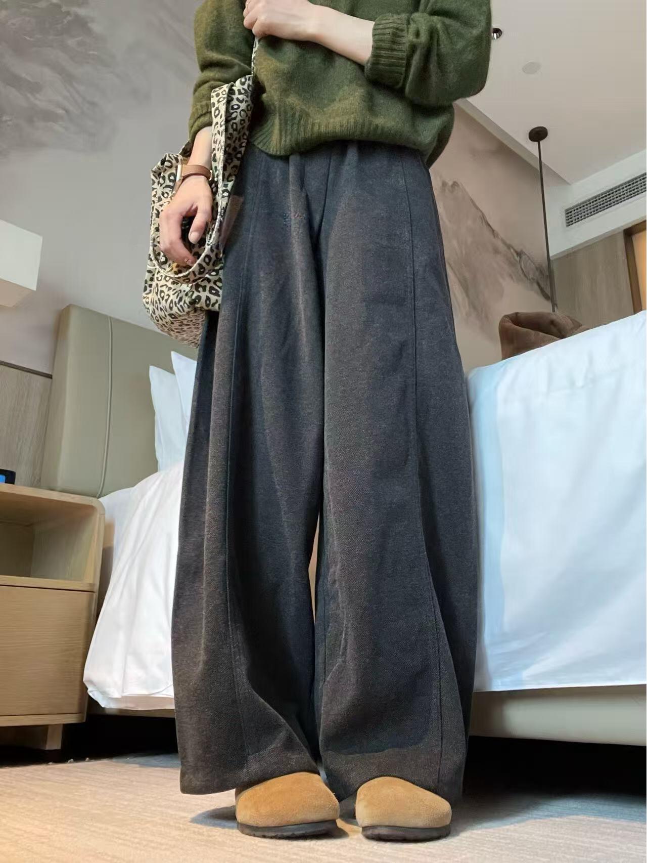 

Women s Wide-Leg Fleece Pants: Thick, Loose, Draped, Hip-Covering Style for Autumn/Winter 2025 Small