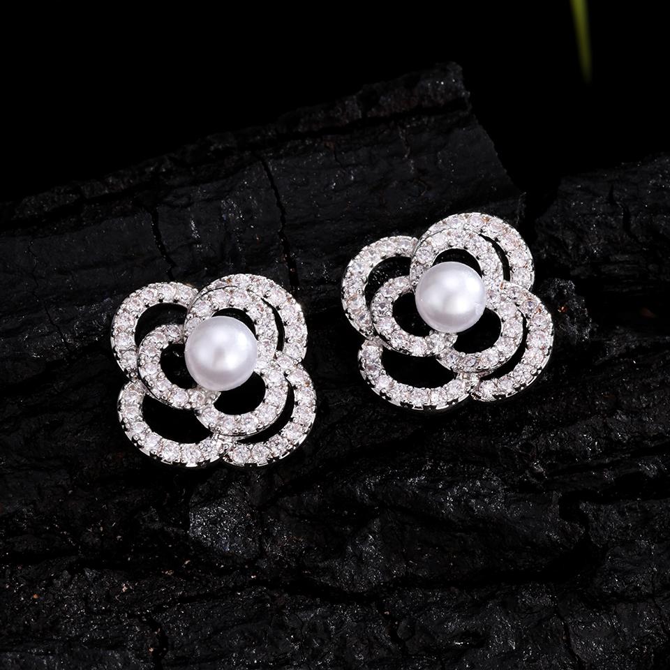 

ZAKOL Luxury AAA Zircon Round Zircon Earrings for Women Irregular Stud Earring Temperament Wedding Party Zircon