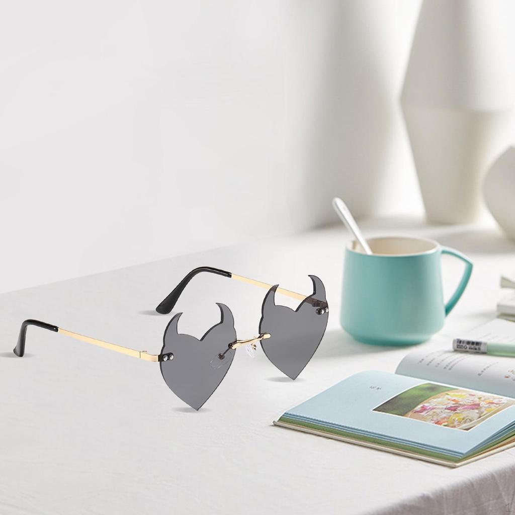 Devil Er Hert Sunglsses for Women Men Eyewer nti Glre 400 Rimless Sunglss Beches Mkeup Decortion