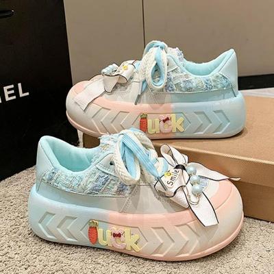 Încălțăminte pentru femei – Adidaşi