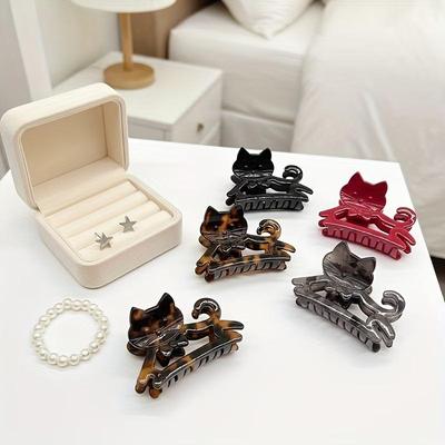 Cartoon Cat Hair Clip Retro Hollowed Out Gradient Color Unique Design Women Girls Chic Hairpin Fashion for Everyday Occasions
