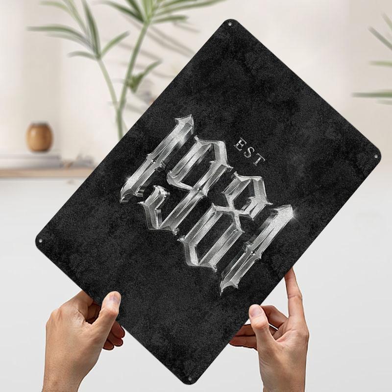 

EST 1981 Vintage Birth Year Design Tin Plaque Poster Customized Wall Art Retro Vintage Metal Signs for Man Cave Coffee Bar 7.9x11.8In(20x30cm)