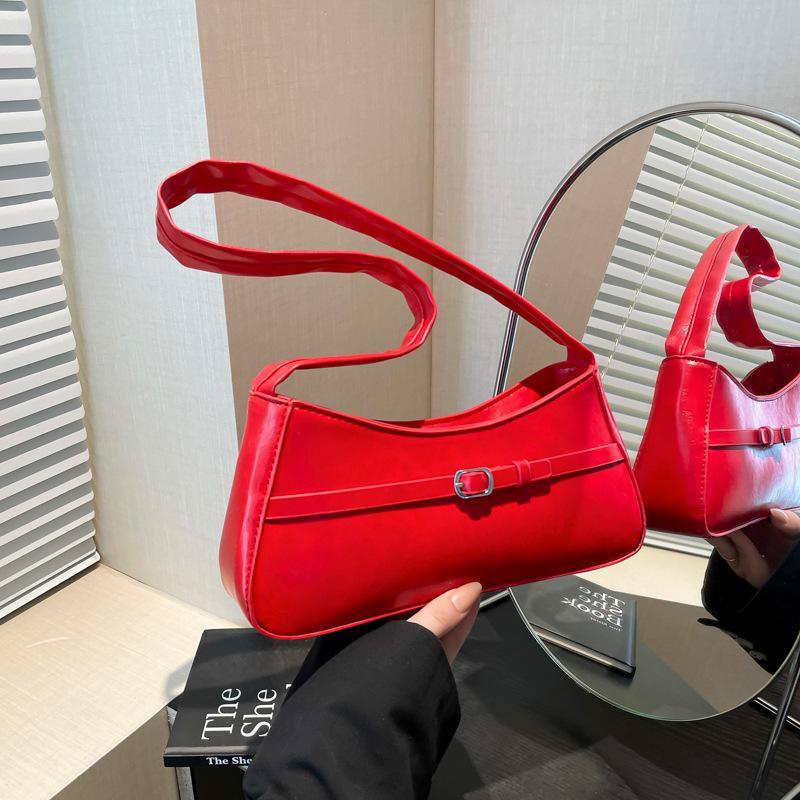 

Нишевая простая сумка-багет подмышкой женская 2025 новая модная элегантная сумка универсальная темпераментная сумка через плечо