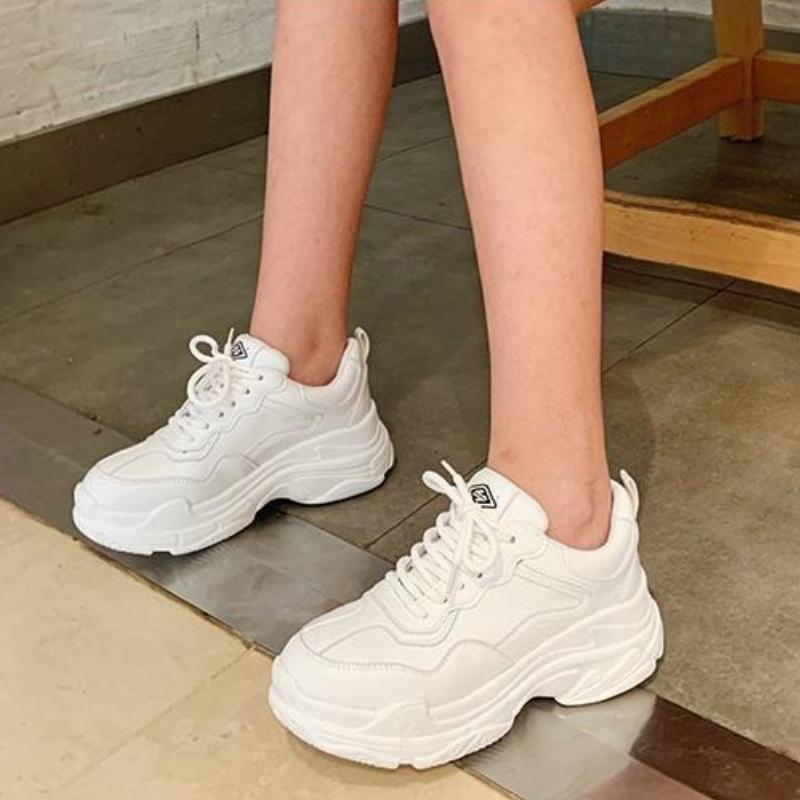 Women's Chunky Sneakers Spring and Autumn Thick Sole White Sneakers Versatile Height Increasing Platform Shoes for Women