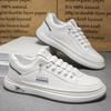 Jarní pánské boty 2025, nové prodyšné malé bílé boty, pánský trend, všestranná sportovní obuv na platformě, ležérní palubní boty, moderní boty