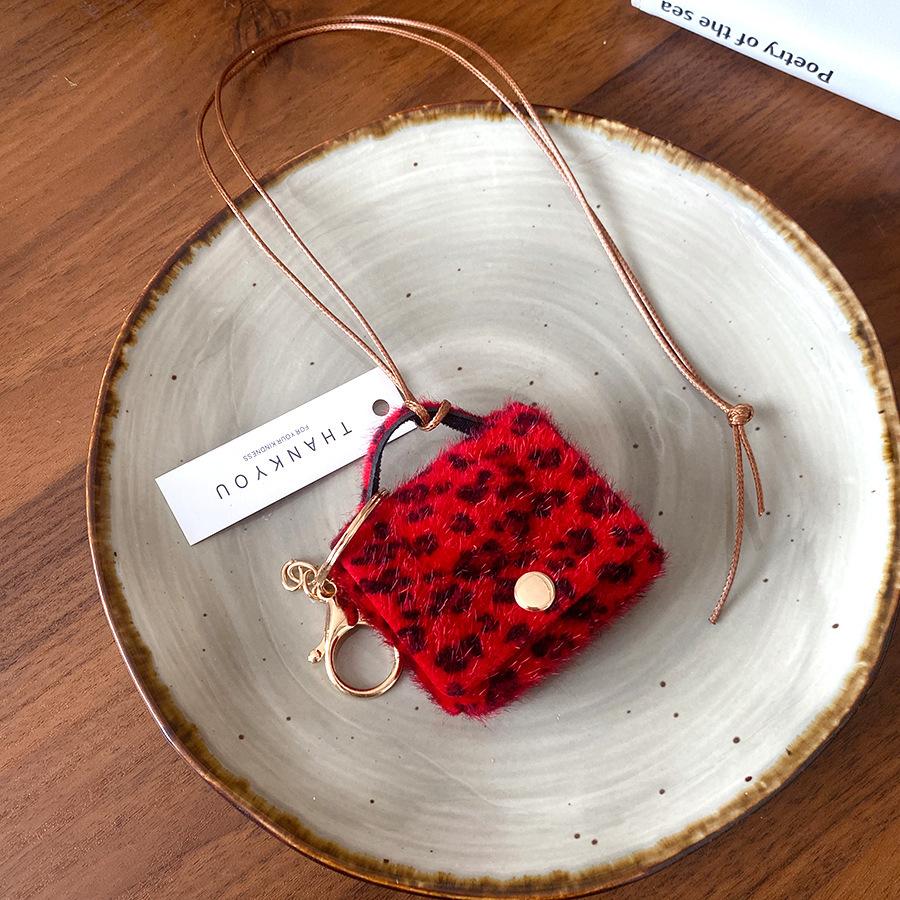 Vintage Bag Imitation Horse Hair Pendant Necklace Maillard Versatile Sweater Chain Temperament Niche High-end Jewelry