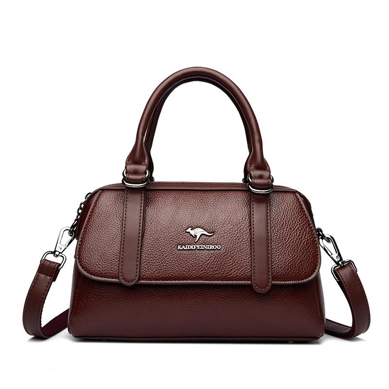 A Retro and Fashionable Single-shoulder Crossbody Handbag A High-end Women's Bag
