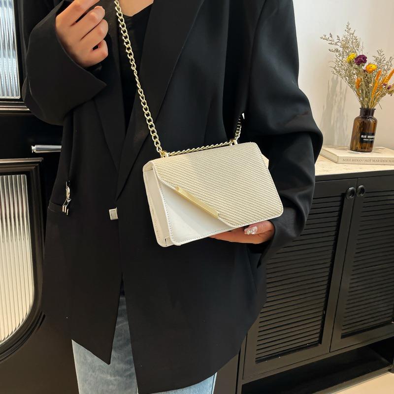 New solid color textured small square bag popular diagonal iron edge handbag light luxury casual shoulder messenger bag women