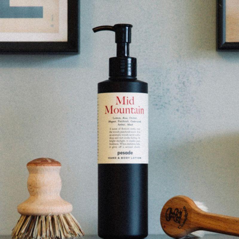 Крем для рук и тела Pesade Mid Mountain 250 мл single type